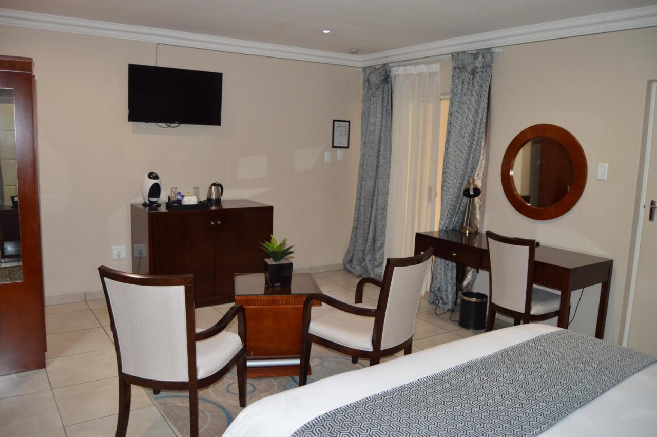 Lakeview Boutique Hotel & Conference Center Benoni Eksteriør bilde