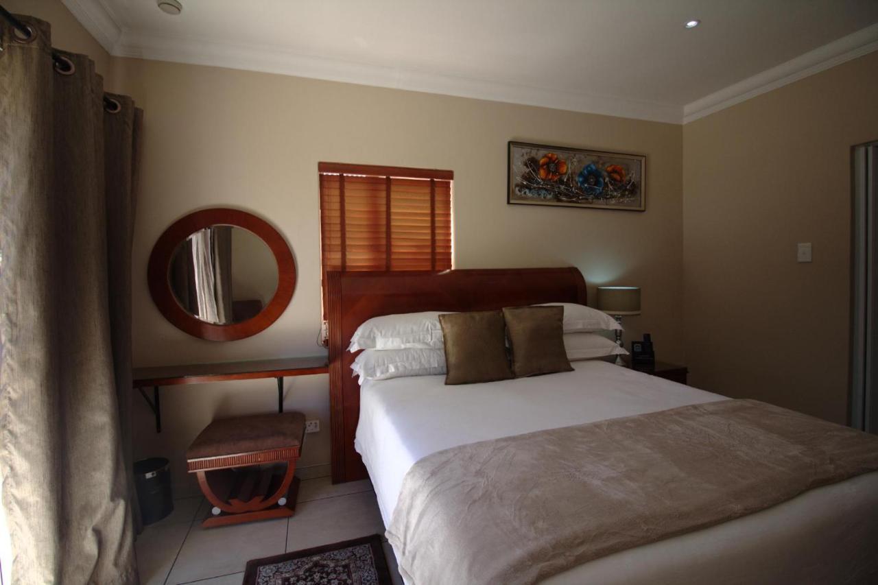 Lakeview Boutique Hotel & Conference Center Benoni Eksteriør bilde