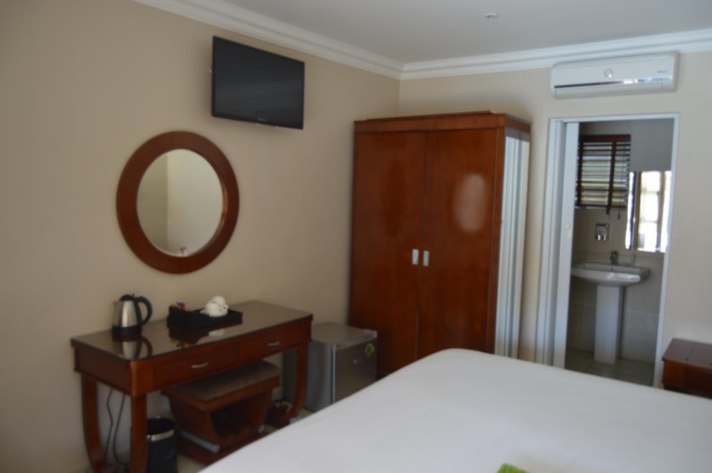 Lakeview Boutique Hotel & Conference Center Benoni Eksteriør bilde
